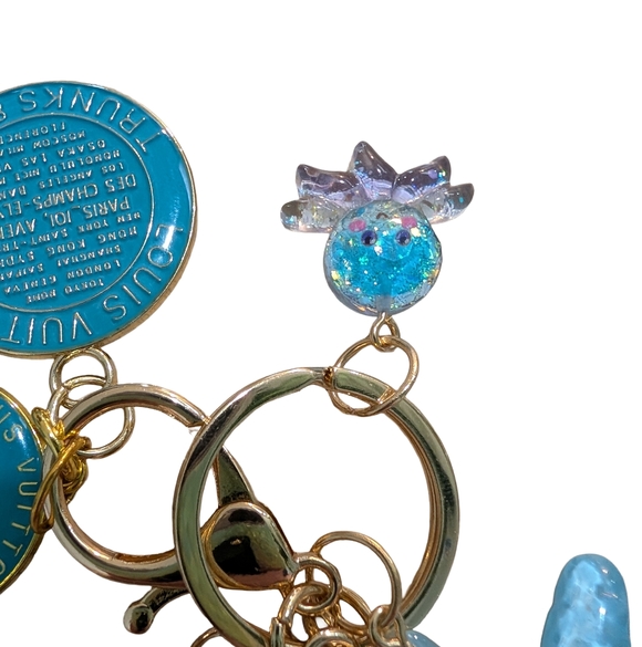 Louis Vuitton Trunks & Bags Charms (2) - Picture 7 of 11